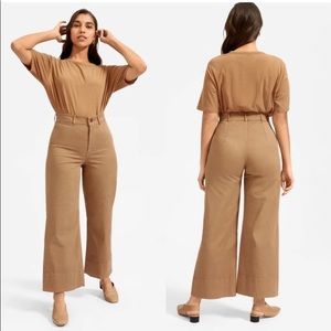 Everlane- The Lightweight Wide-Leg Crop Chino